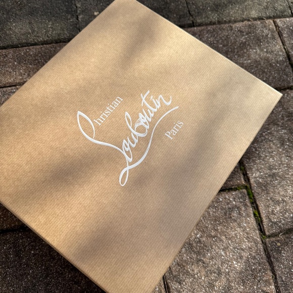 Christian Louboutin Cassia Ballerina Pumps - Picture 8 of 8